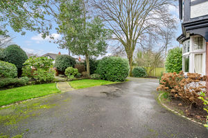 Photo 34- click for photo gallery